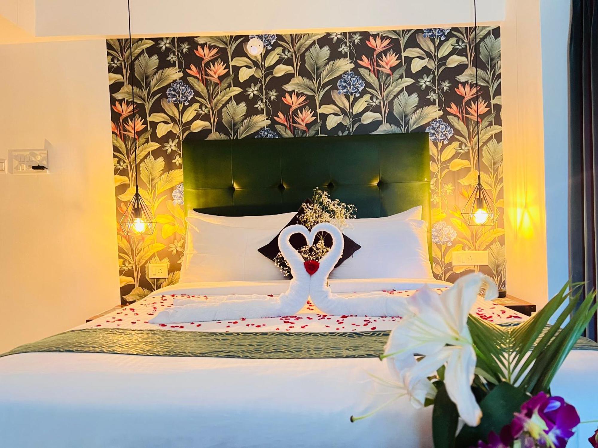 The Mayfield Resort, Vagator Anjuna Esterno foto