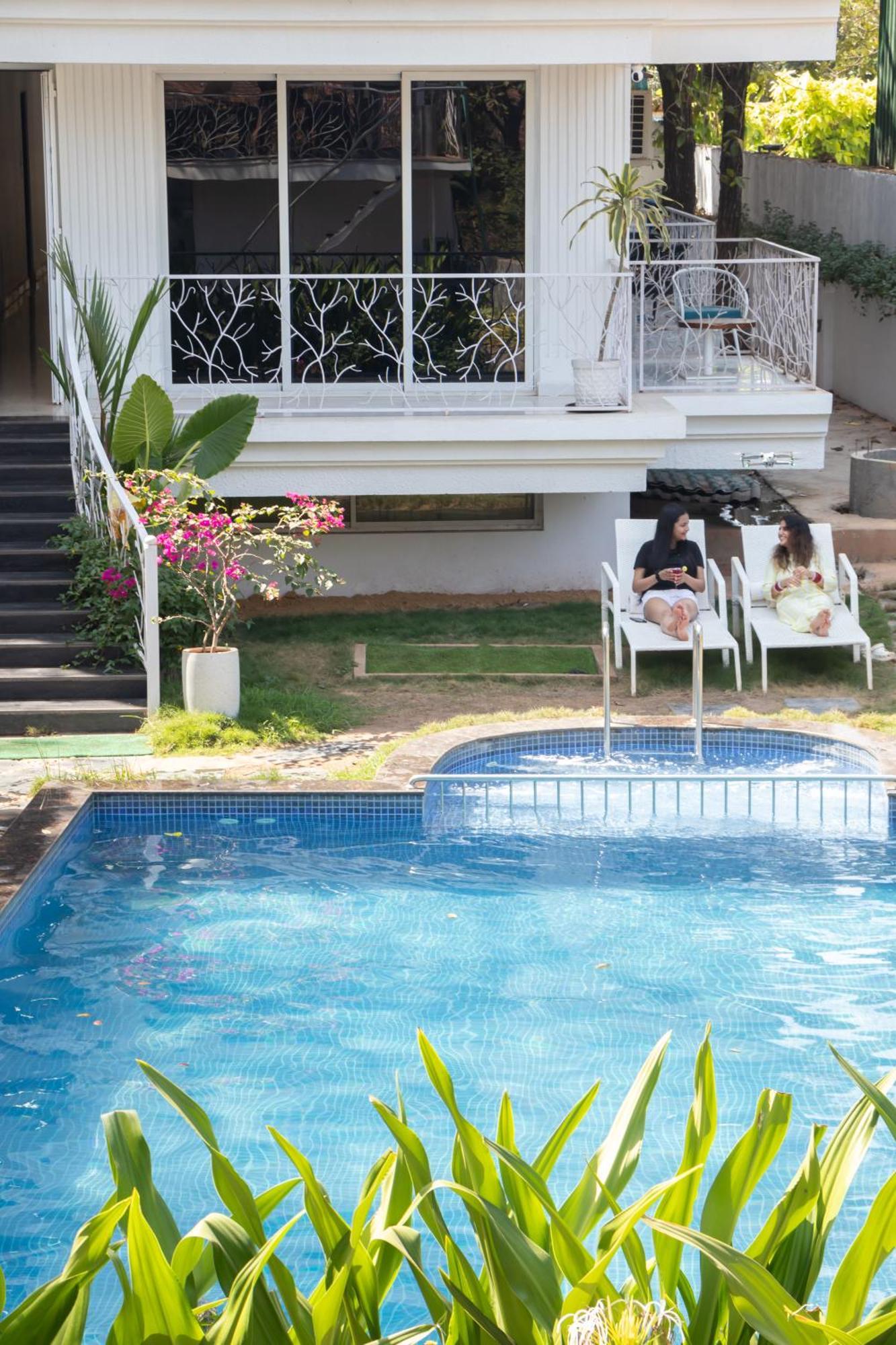 The Mayfield Resort, Vagator Anjuna Esterno foto