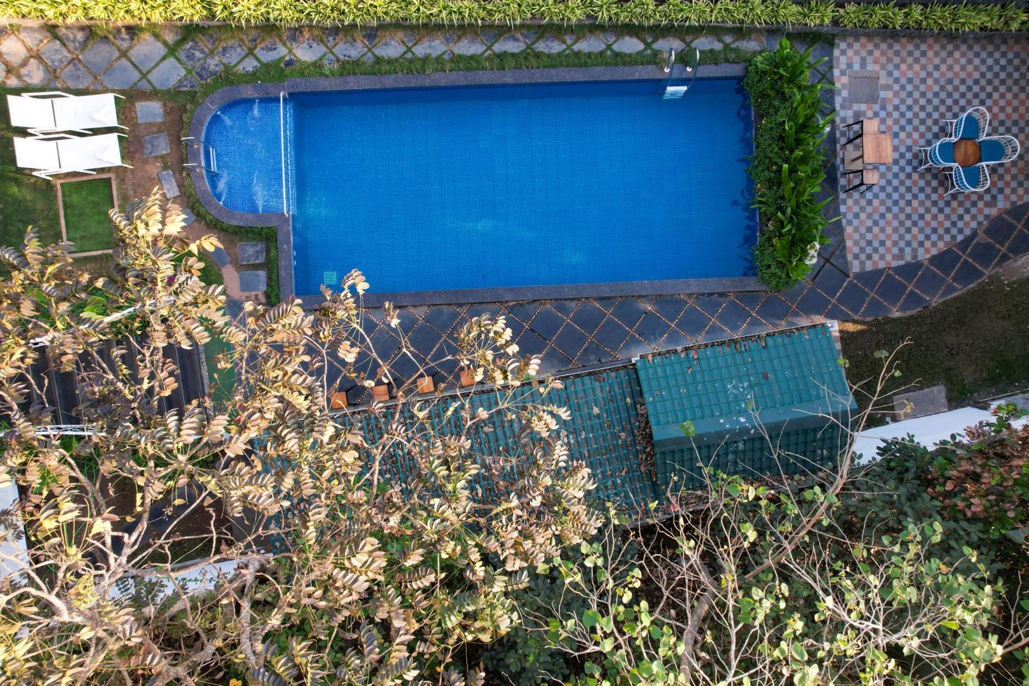 The Mayfield Resort, Vagator Anjuna Esterno foto