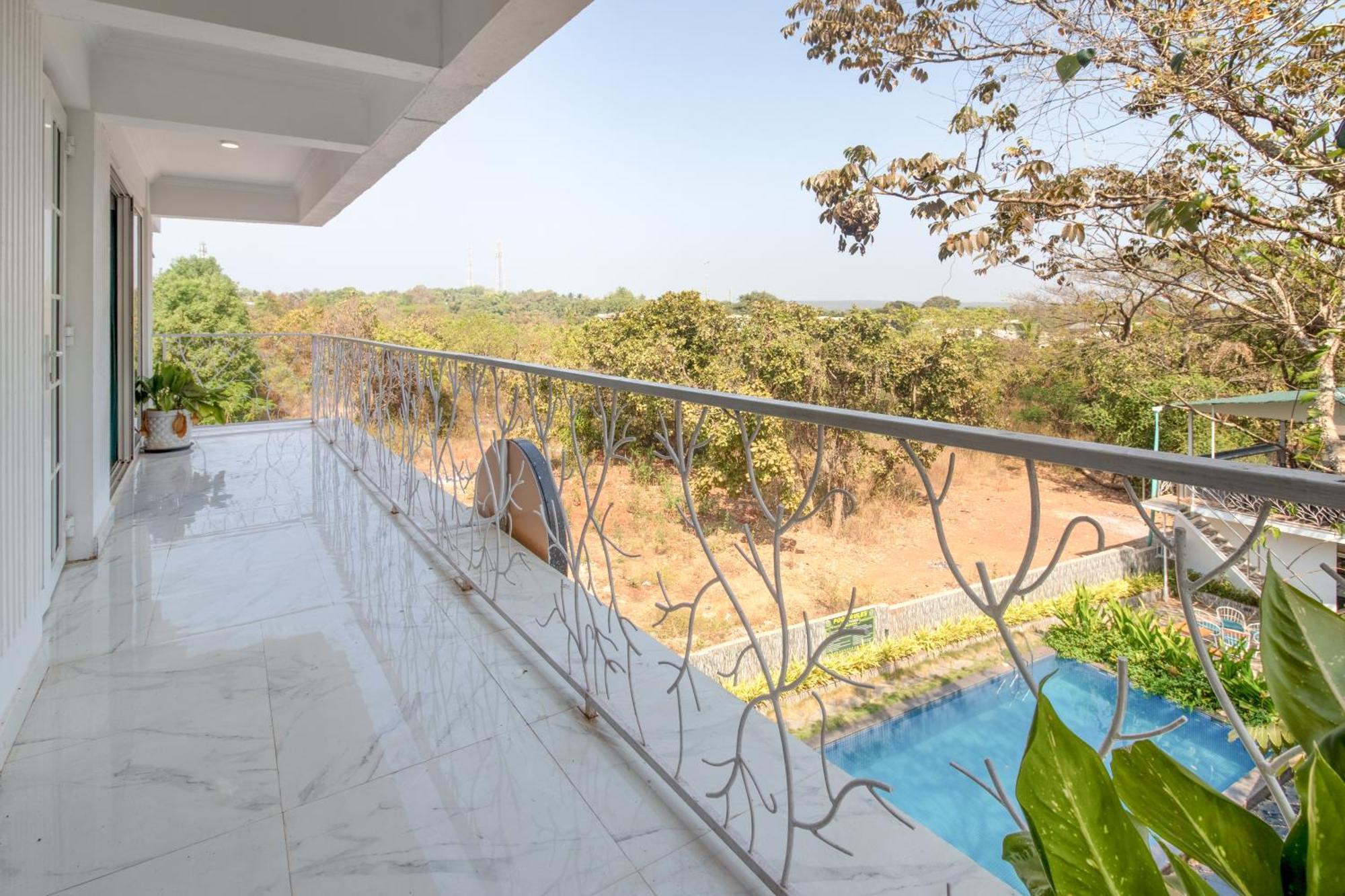 The Mayfield Resort, Vagator Anjuna Esterno foto