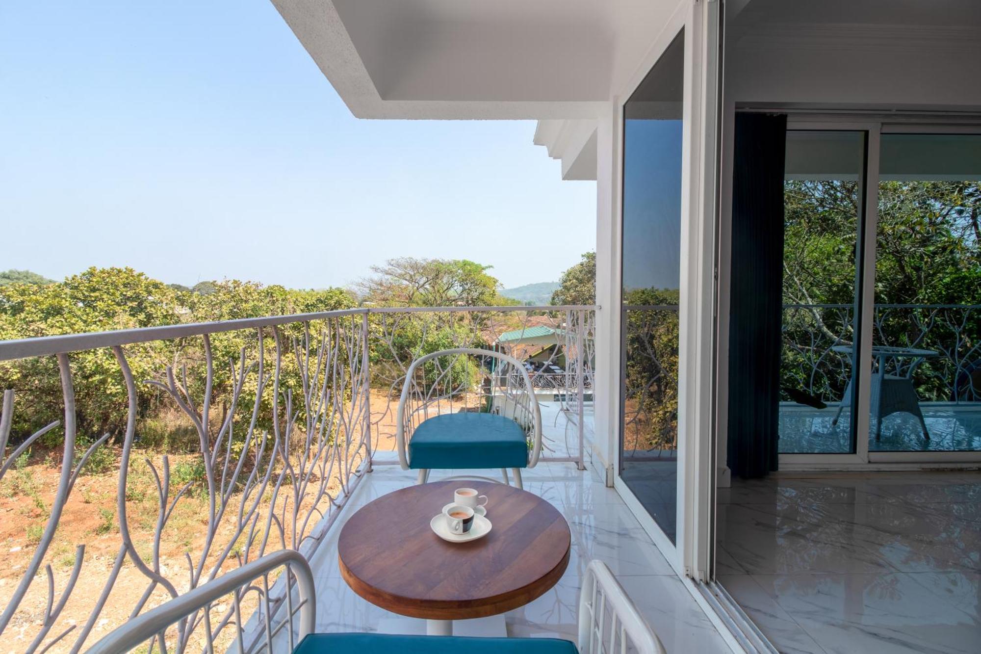 The Mayfield Resort, Vagator Anjuna Esterno foto